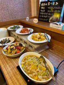 おつまみ食べ放題やってます！